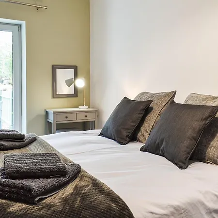 Holly Hideaway - Vakantiehuis *